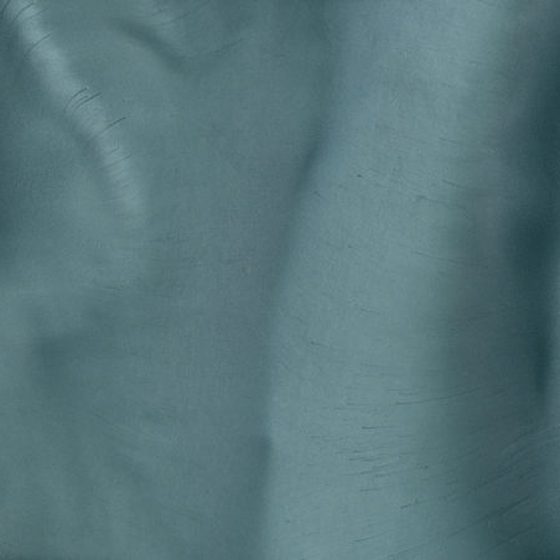 Azure metallic color sample